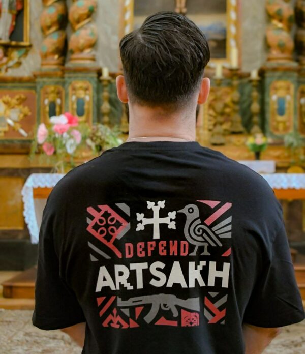 T-shirt Defend Artsakh